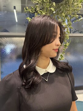 ジラソル(girasol) 韓国風レイヤーカット/センターパート/顔周りレイヤー