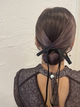 ハーティーモトヤワタ(hearty MOTOYAWATA) タイトシニヨン