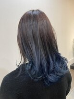 カール 鶴川店(K:R) ブルーのグラデーションカラー