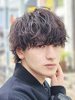 フィフスパーク(fifth PARK)&nbsp;渋谷緩め波巻きスパイラルパーマメンズウルフカット19時以降