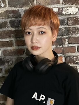 ピークアブー 原宿ハラカド(PEEK-A-BOO) オレンジブラウン　ブリーチ　ベリーショート　マニッシュ