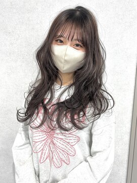 ツキ 横浜店(tuki) レイヤーカットグレージュカラー