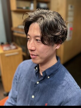 ザバーバー 渋谷(THE BARBER) ビジネススタイル+パーマ 〈理容室〉