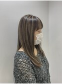 超コントラストハイライト　白髪が少ない方の白髪ぼかし