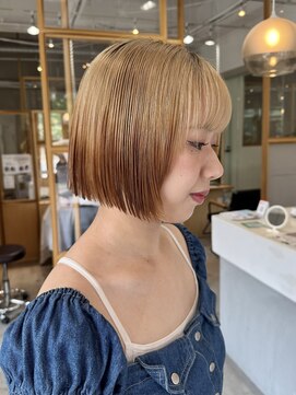 フェリアファム 北千里(FERIA fam) 縮毛矯正/北千里/ショート/ブリーチ/インナー/ボブ/髪質改善