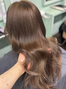 レガロ(REGALO RESORT) 【ユゲミナミ】透けカラー＊ヘーゼルベージュ