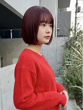 グルス(GruS) #ワンレンボブ #ブリーチなしダブルカラー #ボルドーカラー