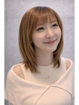 テラ(terra) ハイライトミルクティーベージュ くびれミディレイヤー