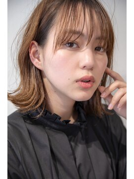 ナズル(nuzzle) 外ハネxウザバング