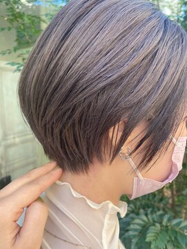 デコラ DECOR なじみショート×グレージュ