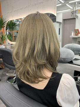 エイト 立川店(EIGHT) ☆シャンパングレージュ☆