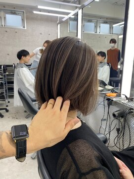 イキ 表参道(iki omotesando) モード/無造作ウェーブ/大人ガーリー[表参道駅]