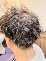 ミリオンバックス 上野(Million Bucks) 波巻き/ハイライト/マッシュパーマ/ウルフ[メンズ京成上野/上野]