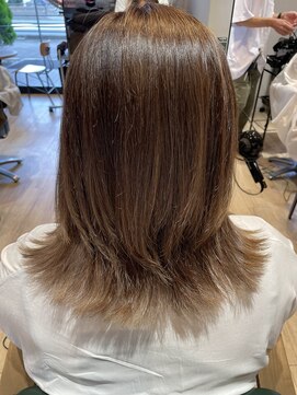 サラ(sarah) レイヤーカット