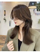 ユニカ バイ ベル 吉祥寺(unica by Belle)&nbsp;【韓国ヘア】ロングセンターパート顔まわりレイヤー　★長め前髪