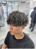 ツイストスパイラル 金メッシュハイライト