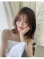オブヘアー オモテサンドウ(Of HAIR OMOTESANDo) レイヤーセミディワンカールブラウンカラー