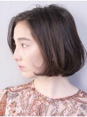 前下がりショート・ボブ/パーマ/前髪なし/30代/40代/50代/長め