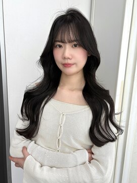 ユーフォリア 渋谷グランデ(Euphoria SHIBUYA GRANDE) レイヤーカット　ダークグレー　顔周りカット　シースルーバング