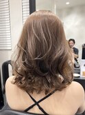 透明感ミルクティーベージュ×エアリー巻き