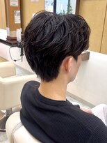 マキシム ナカイ(MAXIM NAKAI)&nbsp;フェザーパーマ　センターパート