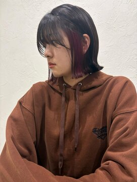 ハイク(HYKE) パツッと外はねボブ/インナーカラー