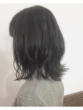 ミチタ(michita) ナチュラルふわふわ外ハネアレンジ【michita】