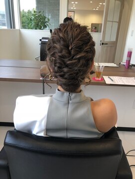 アライズ(ARISE) ゆるふわアップスタイル☆★