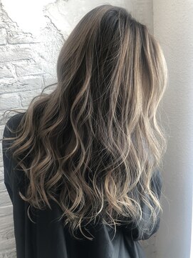 オリノ(olino) ホワイトベージュ