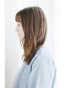 シュシュット(chouchoute) 吉祥寺3分/透明感セクションカラー外ハネボブペールベージュ/065