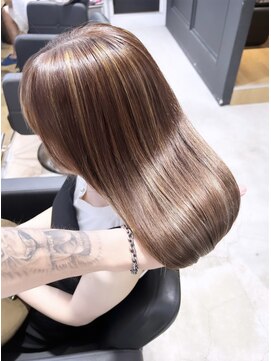 エイト 藤沢店(EIGHT fujisawa) EIGHT fujisawa 藤沢店　柳原秀　デザインハイライト［藤沢］