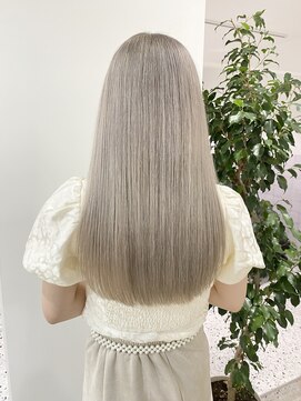 アオ(AO) 【AYAMI】シルバーベージュ♪