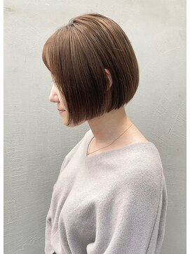 ギークス(GEEKS) 【GEEKS渋谷】大人ボブ/ミルクティーベージュ/透明感/こなれヘア