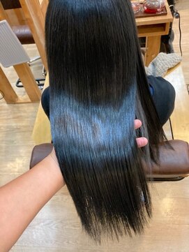 グランバイ アトリエドングリ(Grand × AtlierDonguri) お客様髪質改善データ1362(アッシュブルーブラック)