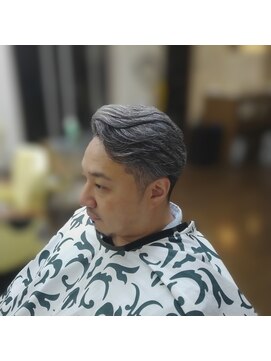 ヘアーデザインハセガワ(hair design hasegawa) ビジネスツーブロックスタイル