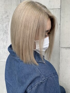 アンバー(AMBER) ミルクティーブロンド