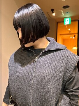 ヴヴ(Bub) 髪質改善トリートメント 艶髪 ショートボブ グレージュカラー