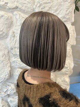 グランディール(Grandir) アンブレラカラー　重めのぱっつんボブ