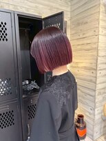 ヲタク(wotaku.)&nbsp;レッドカラーボルドーカラーワインレッド暖色カラー赤髪ミニボブ