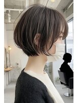 リアン アオヤマ(Liun Aoyama)&nbsp;おさまる丸みショートボブ