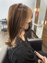 ミーツ 牧港店(mits) ☆インナーカラー×ミルクティーベージュ☆