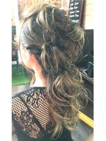 ビレッジエフ(villagef) ヘアセット