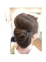 ファレ(Phalae)&nbsp;和髪