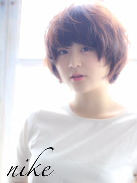 ニーケ 池袋 池袋西口(nike) 【nike池袋】小顔ショート☆外国人風カラー☆8stepハホニコ☆