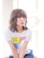 ミエル ヘア 新宿(miel hair) 〈mielhair新宿〉レイヤーミディ アディクシーカラー