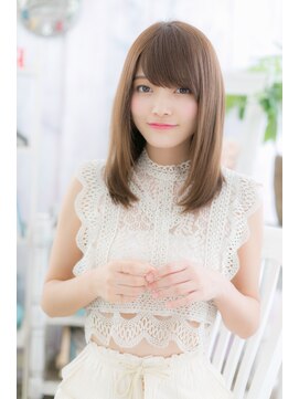 ミック 日暮里店(miq) 斜めバングで目力UP!カーキアッシュしっとりエアストレートb1