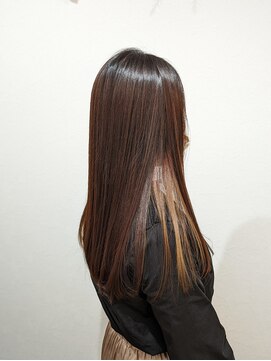 ウミト(Umito) ストレートロング　さらさら　髪質改善