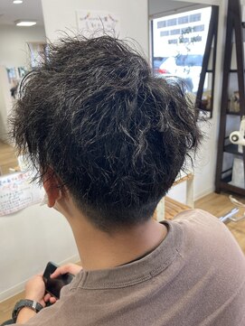 ナチュラル(Natural) ツーブロック×ゆるめツイスパ