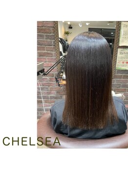 チェルシーヘアーアンドタイムスタジオ 小金井(CHELSEA HAIR&TIME STUDIO)の写真/品質にこだわり抜いた上質サロン。ふわっと軽やかな縮毛矯正へ。