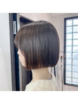 ロンドシエル 横浜(Lond ciel) ワンレンボブ【ミニボブ】×透明感カラー